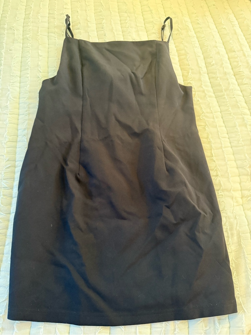 Minimalist Black Midi Slip Dress with Adjustable Straps by Live like You size L